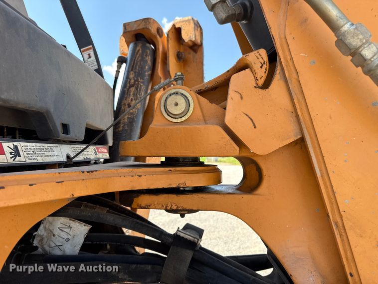 image for item ET6448 2013 Case 580N backhoe