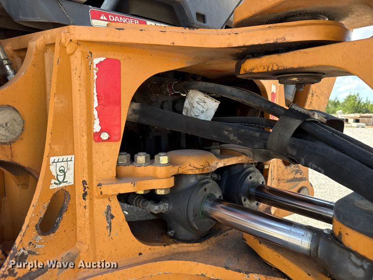 image for item ET6448 2013 Case 580N backhoe