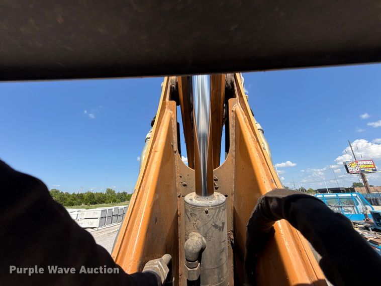 image for item ET6448 2013 Case 580N backhoe