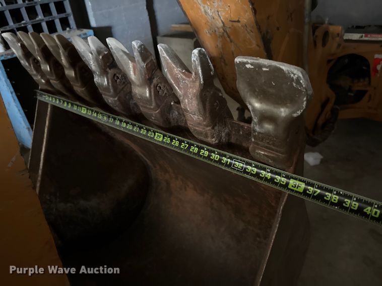 image for item ET6448 2013 Case 580N backhoe