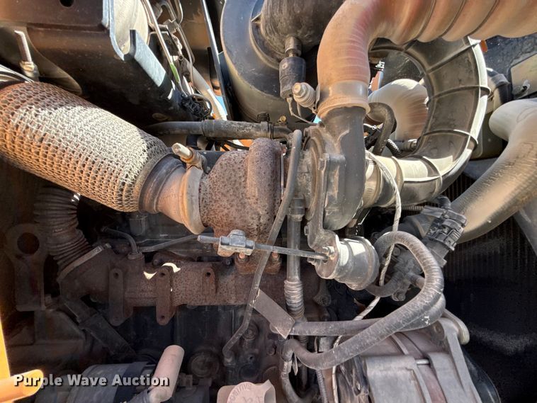 image for item ET6448 2013 Case 580N backhoe