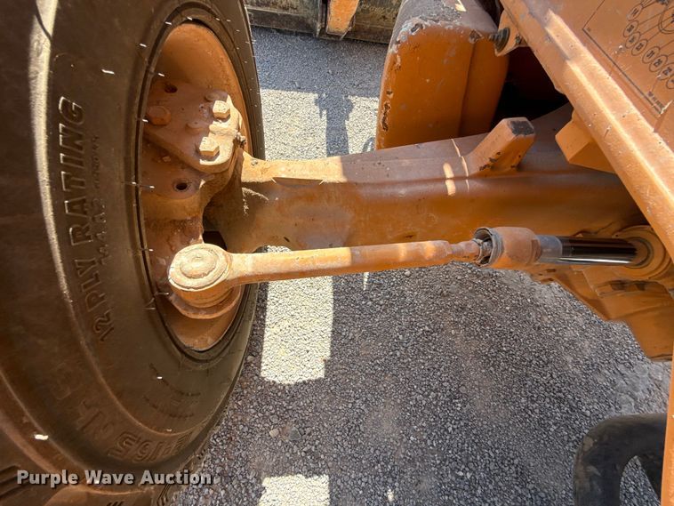 image for item ET6448 2013 Case 580N backhoe
