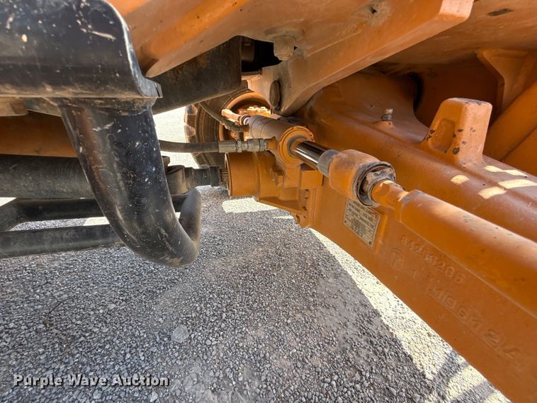 image for item ET6448 2013 Case 580N backhoe