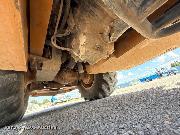 image for item ET6448 2013 Case 580N backhoe