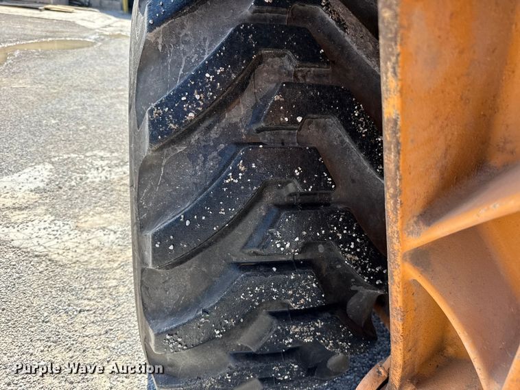 image for item ET6448 2013 Case 580N backhoe