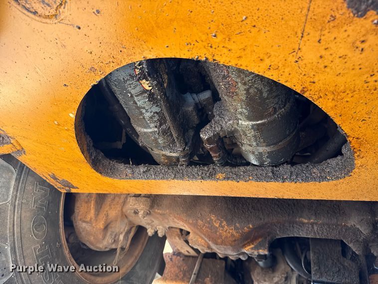 image for item ET6451 2013 Case 580N backhoe