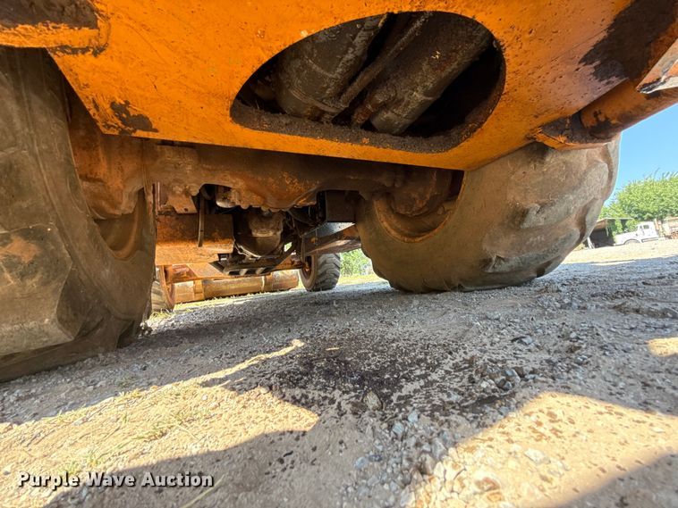 image for item ET6451 2013 Case 580N backhoe