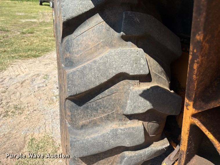 image for item ET6451 2013 Case 580N backhoe