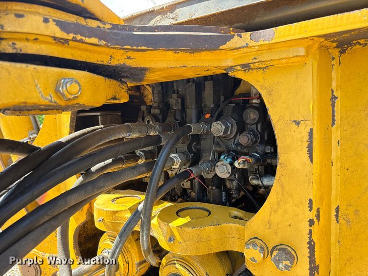 image for item ET6453 2018 John Deere 310SL backhoe