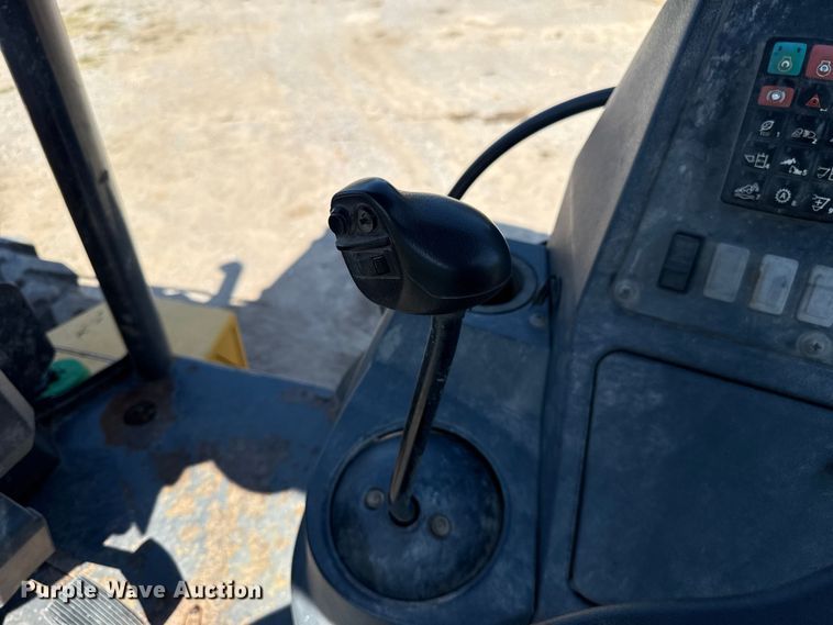 image for item ET6453 2018 John Deere 310SL backhoe