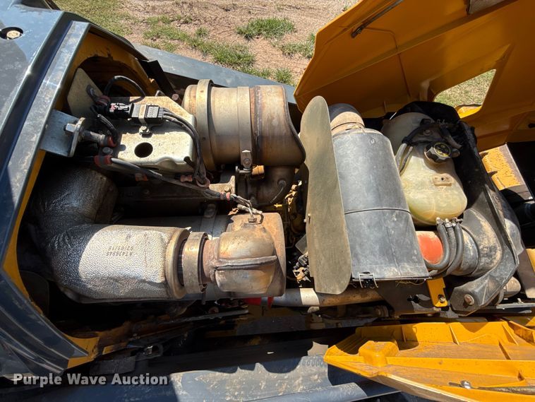 image for item ET6453 2018 John Deere 310SL backhoe