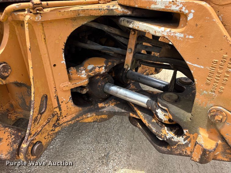 image for item EU0683 1996 Case 580L backhoe