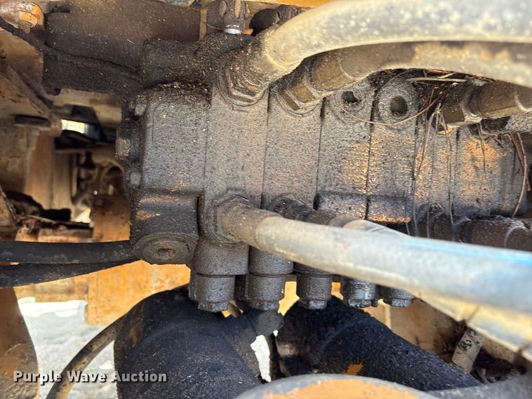 image for item EU0683 1996 Case 580L backhoe