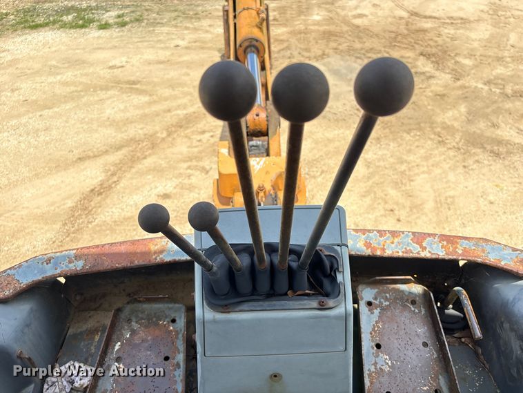 image for item EU0683 1996 Case 580L backhoe
