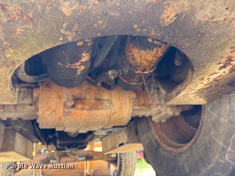 image for item EU0683 1996 Case 580L backhoe