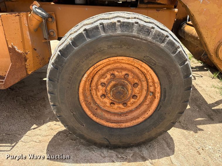 image for item EU0683 1996 Case 580L backhoe
