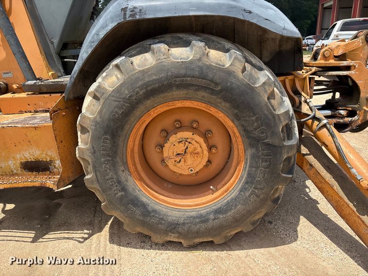 image for item EU0683 1996 Case 580L backhoe