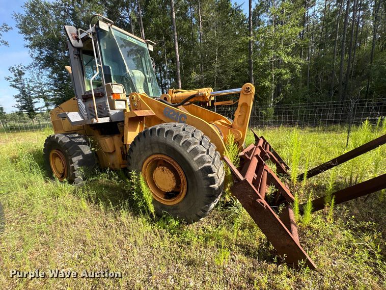 image for item EU0684 2000 Case 621C wheel loader