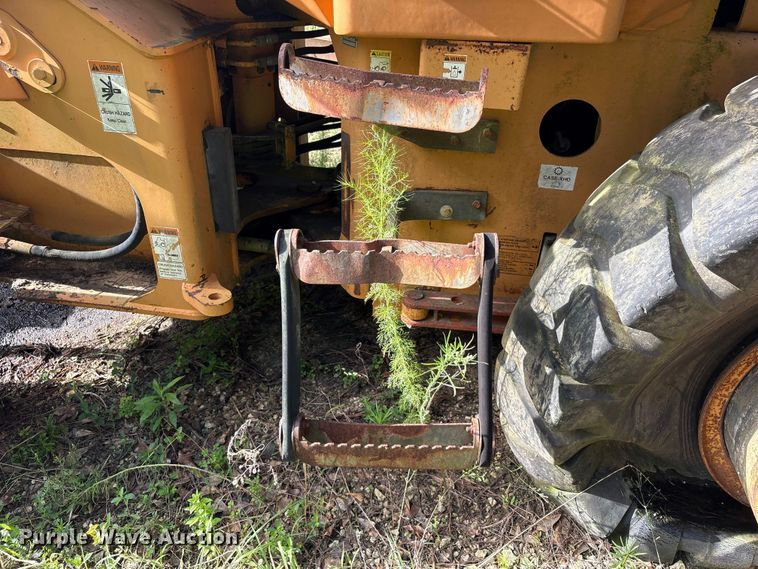 image for item EU0684 2000 Case 621C wheel loader