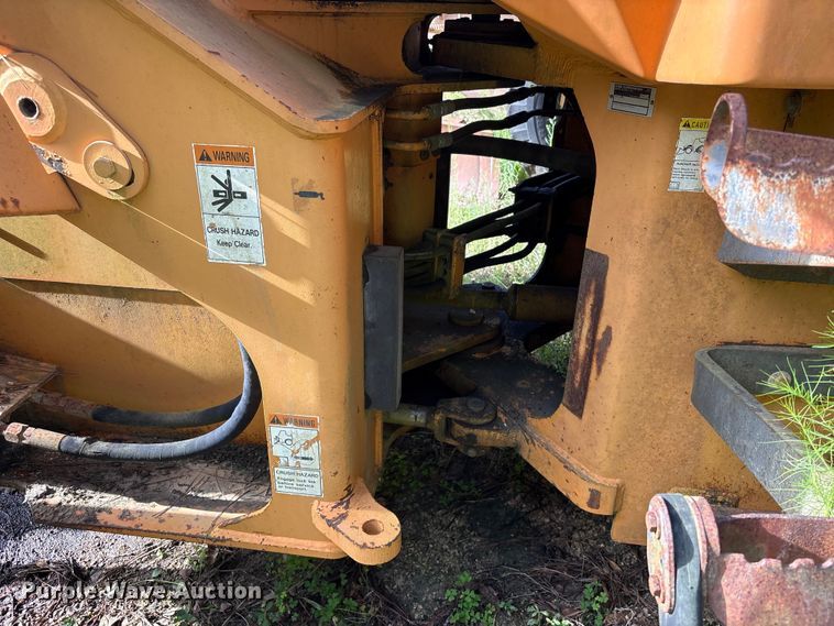 image for item EU0684 2000 Case 621C wheel loader