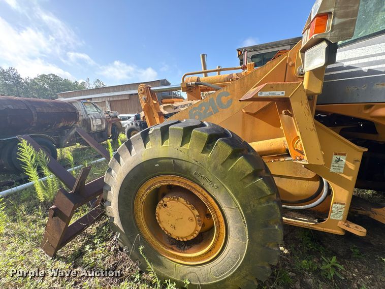 image for item EU0684 2000 Case 621C wheel loader
