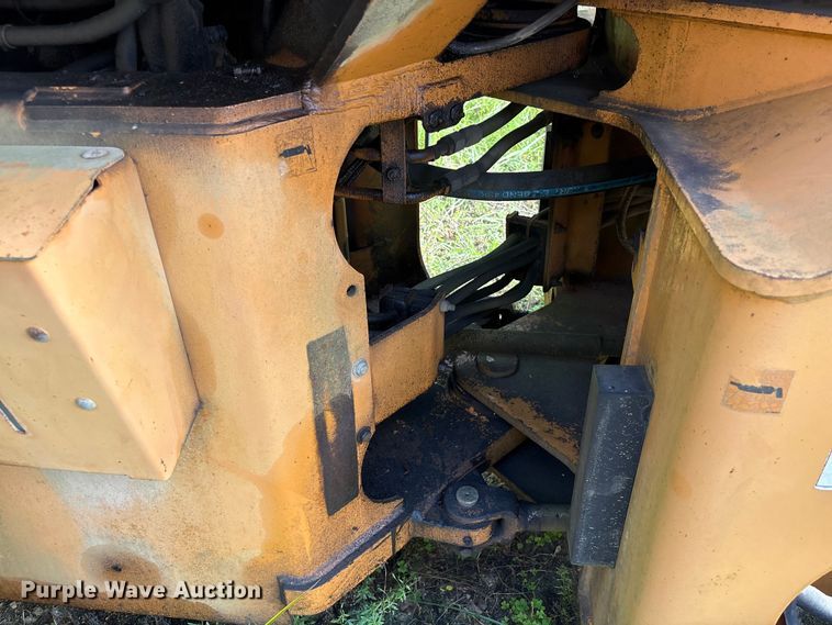 image for item EU0684 2000 Case 621C wheel loader