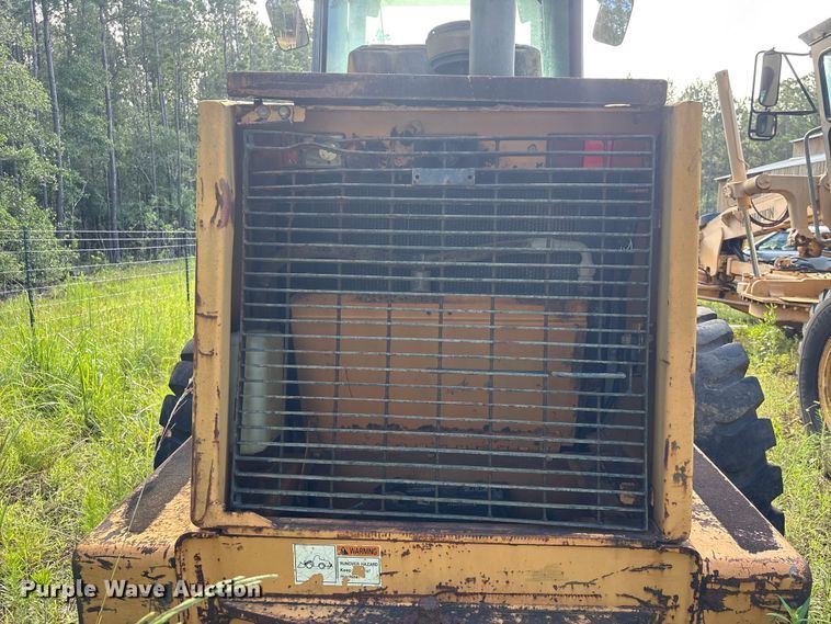 image for item EU0684 2000 Case 621C wheel loader