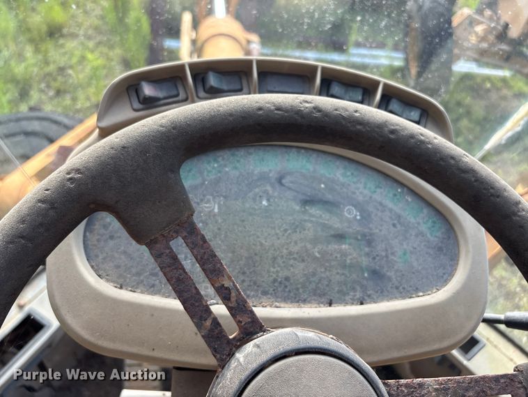 image for item EU0684 2000 Case 621C wheel loader
