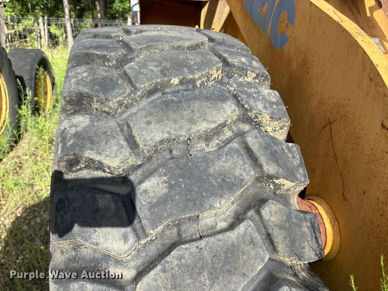 image for item EU0684 2000 Case 621C wheel loader