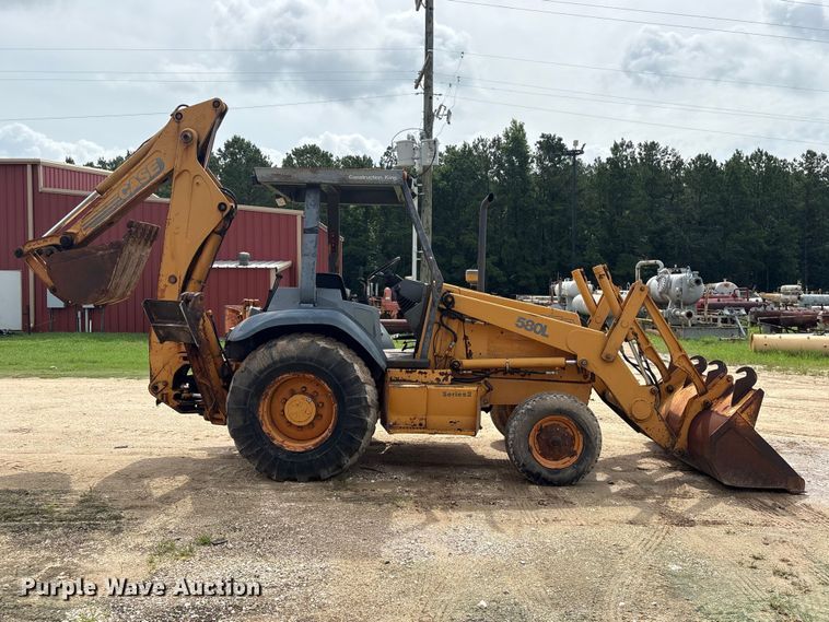 image for item EU0687 1997 Case 580L Series 2 backhoe