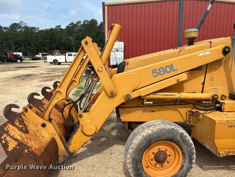 image for item EU0687 1997 Case 580L Series 2 backhoe