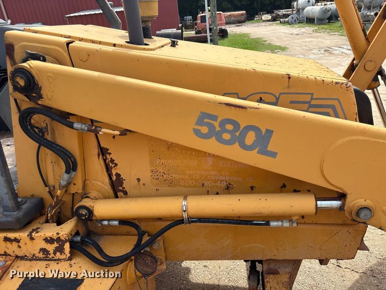 image for item EU0687 1997 Case 580L Series 2 backhoe