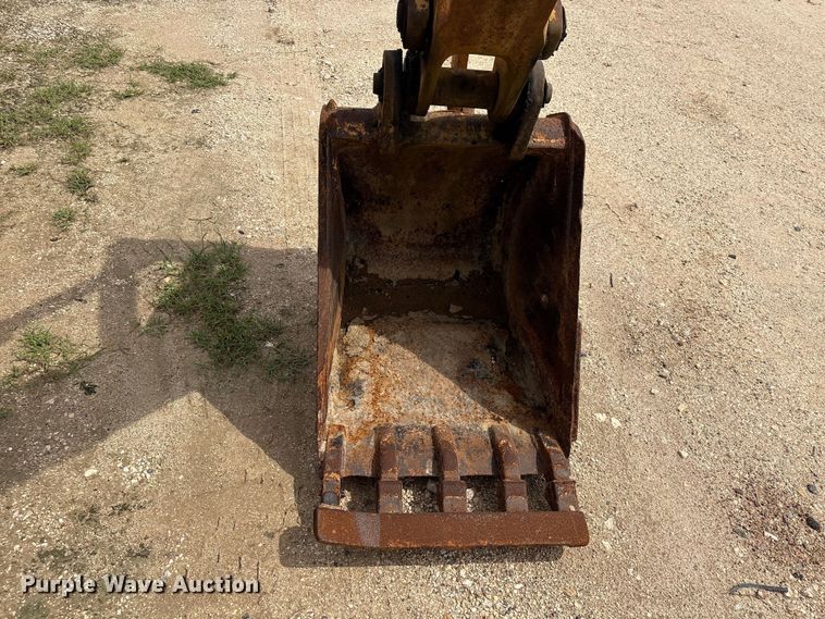 image for item EU0687 1997 Case 580L Series 2 backhoe