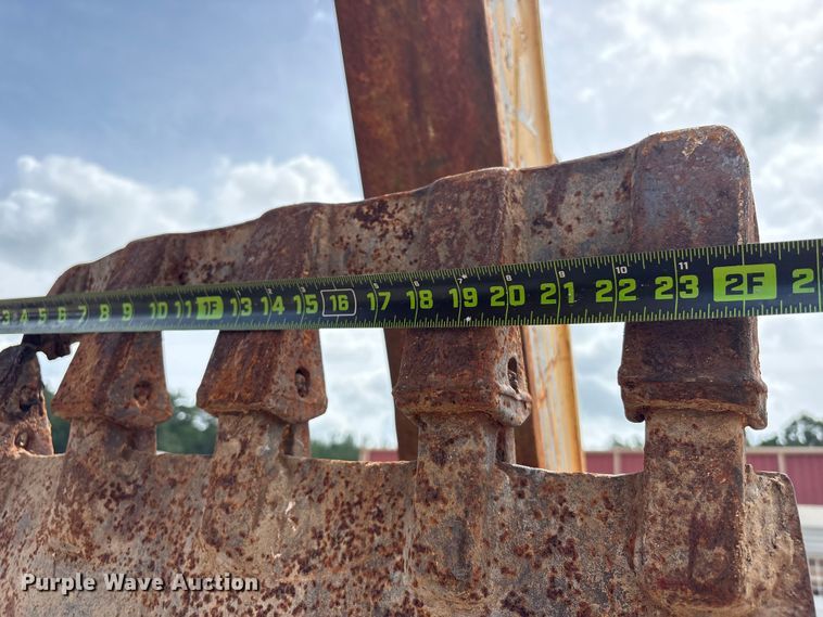 image for item EU0687 1997 Case 580L Series 2 backhoe