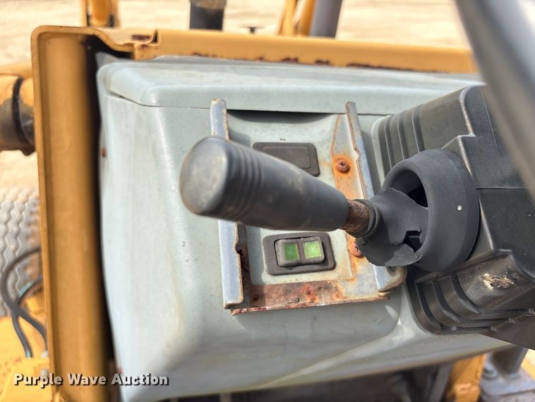 image for item EU0687 1997 Case 580L Series 2 backhoe