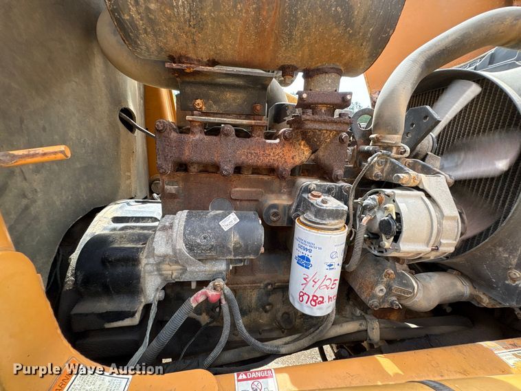 image for item EU0687 1997 Case 580L Series 2 backhoe