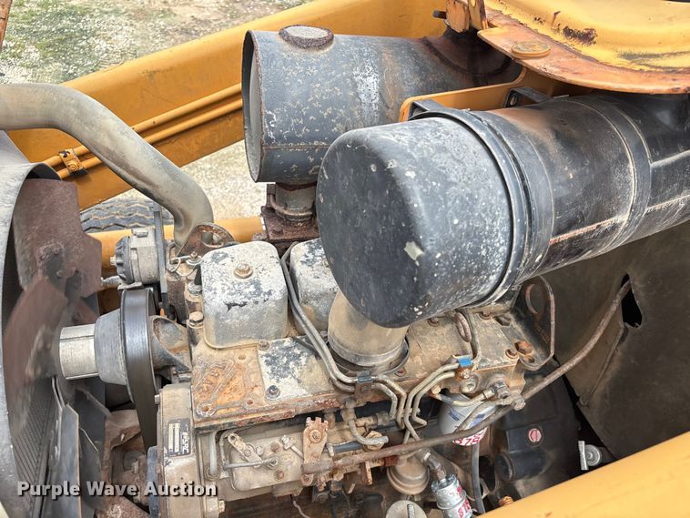 image for item EU0687 1997 Case 580L Series 2 backhoe