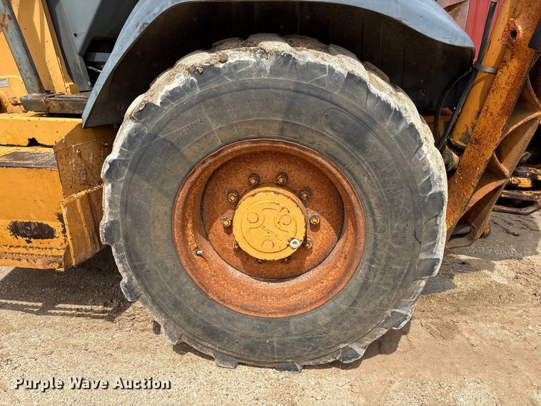 image for item EU0687 1997 Case 580L Series 2 backhoe