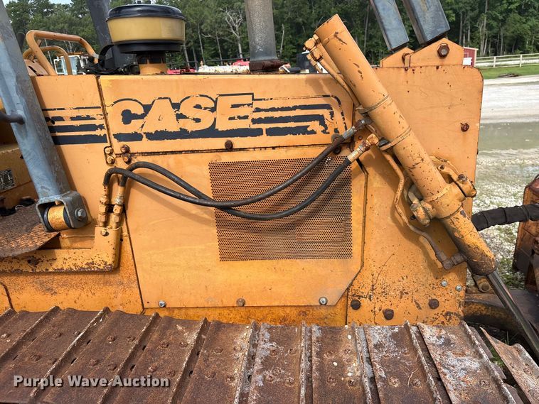 image for item EU0690 1998 Case 550G dozer