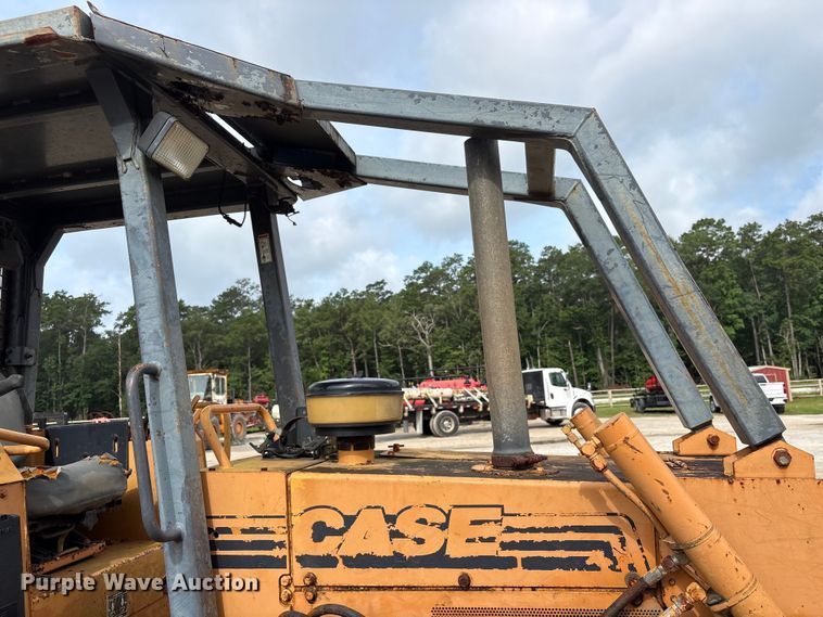 image for item EU0690 1998 Case 550G dozer