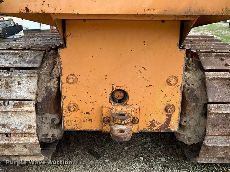 image for item EU0690 1998 Case 550G dozer
