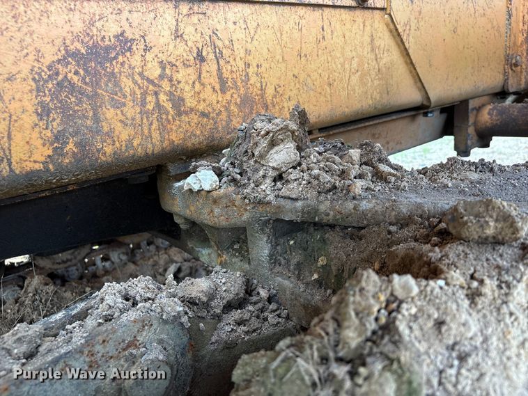 image for item EU0690 1998 Case 550G dozer