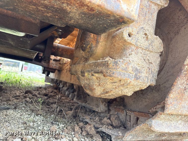 image for item EU0690 1998 Case 550G dozer
