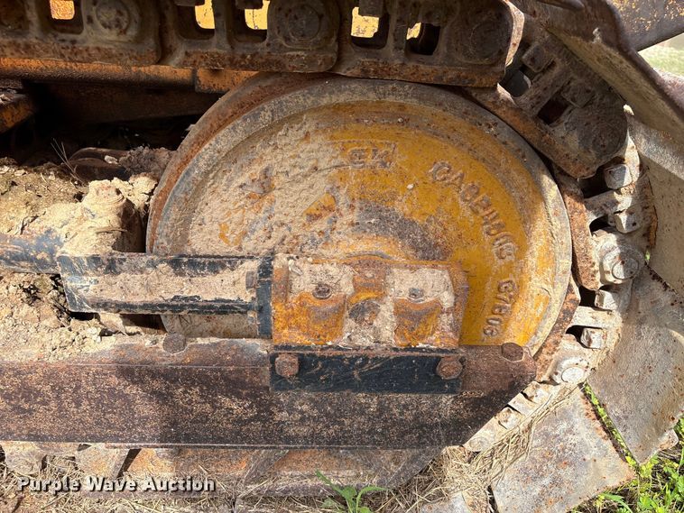 image for item EU0690 1998 Case 550G dozer