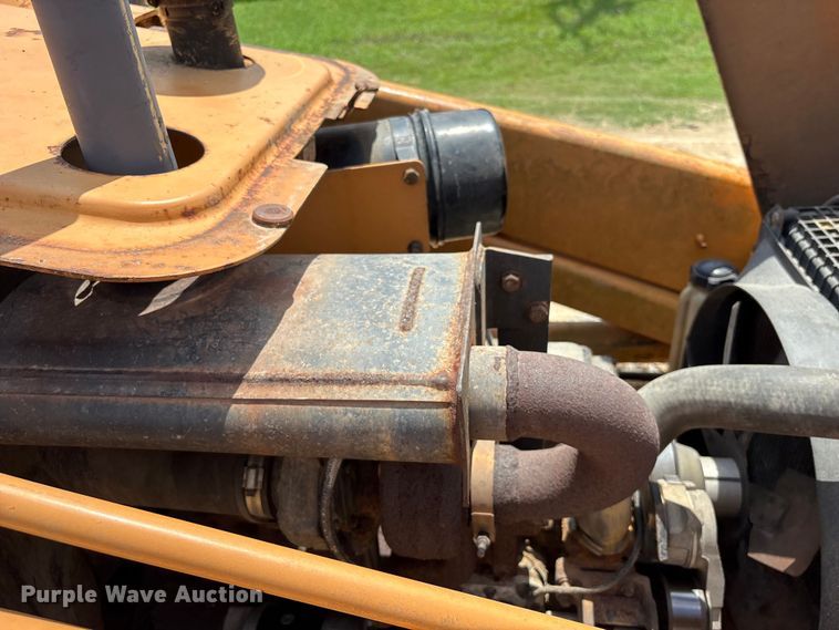 image for item EU0691 1998 Case 580L Series 2 backhoe