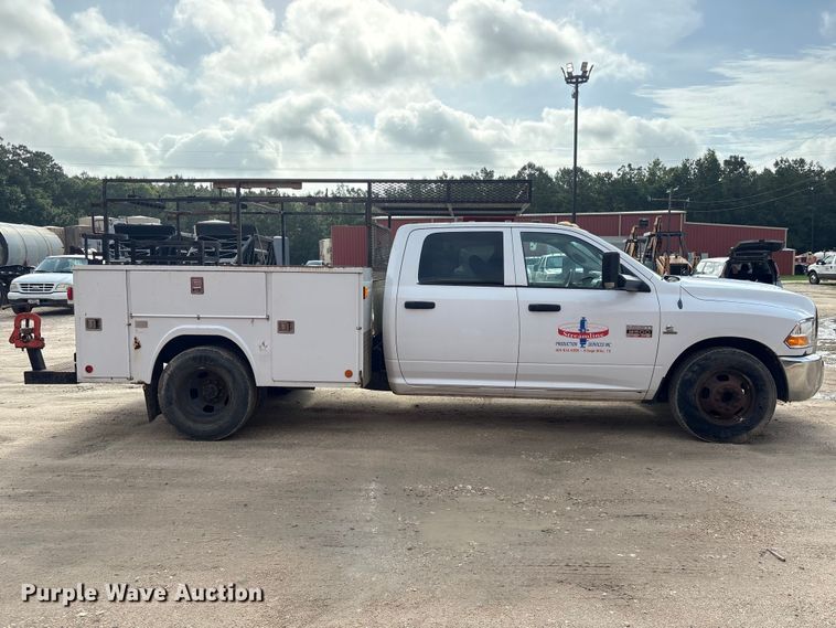 image for item EU0692 2012 Dodge Ram 3500 Crew Cab utility bed pickup truck