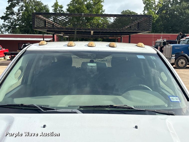image for item EU0692 2012 Dodge Ram 3500 Crew Cab utility bed pickup truck