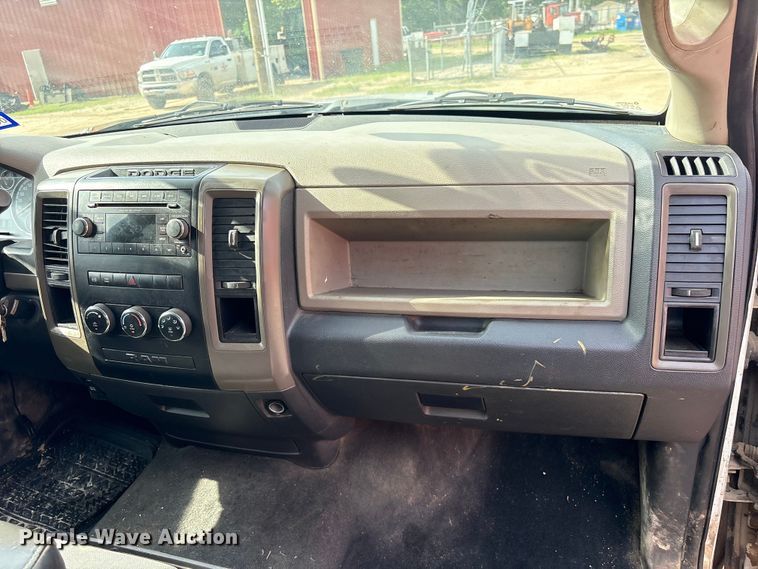 image for item EU0692 2012 Dodge Ram 3500 Crew Cab utility bed pickup truck