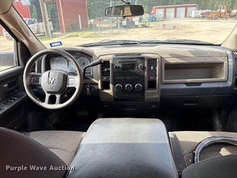 image for item EU0692 2012 Dodge Ram 3500 Crew Cab utility bed pickup truck