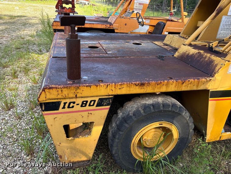 image for item EU0694 1997 Broderson IC-80 crane